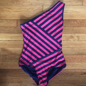 DKNY slimming one piece bathing suit